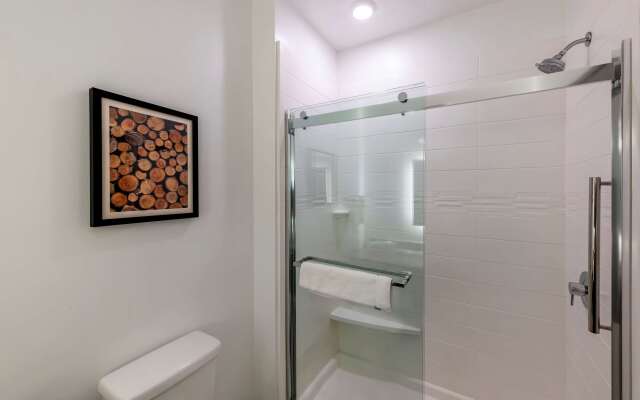 Best Western Plus Isanti