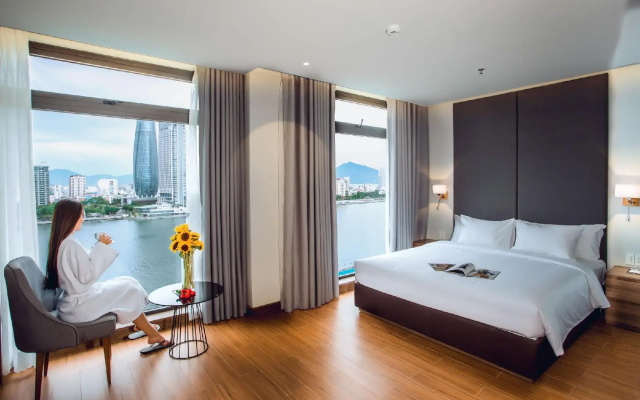Glamour Hotel Da Nang
