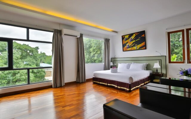 Sky View Hotel Yangon