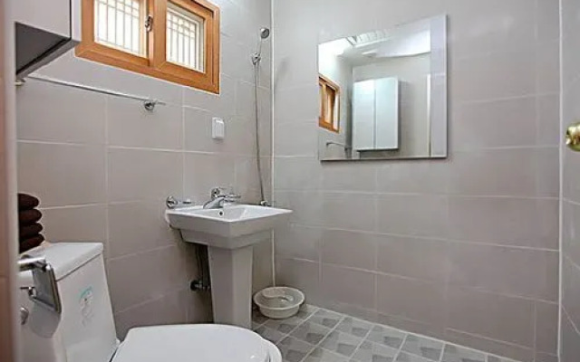 Hongchen Namuwasae Pension