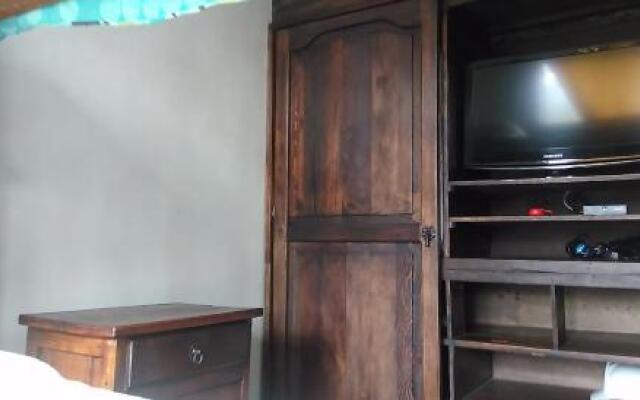 2 habitaciones sector C.Cial Santafe