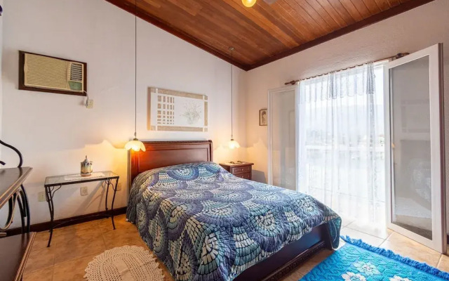 Magnífica casa com praia particular em Angra