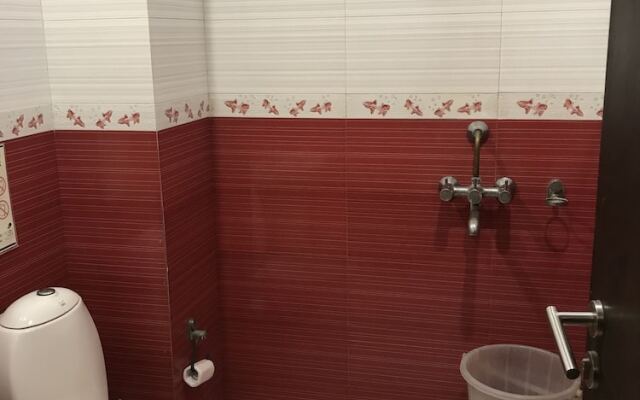 Hotel Nand Kartar Orchid Suites