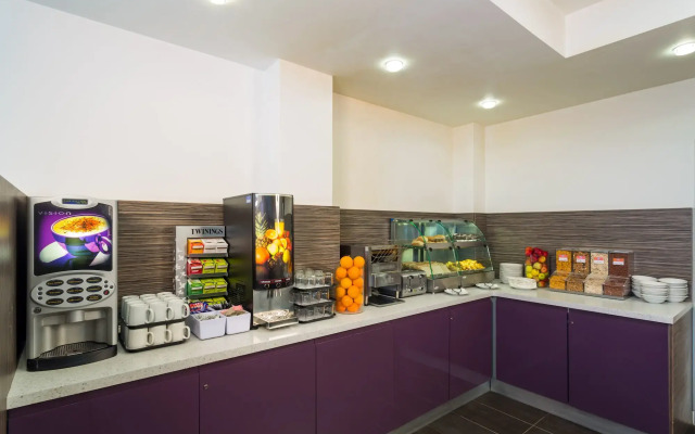 Holiday Inn Express Harlow by IHG