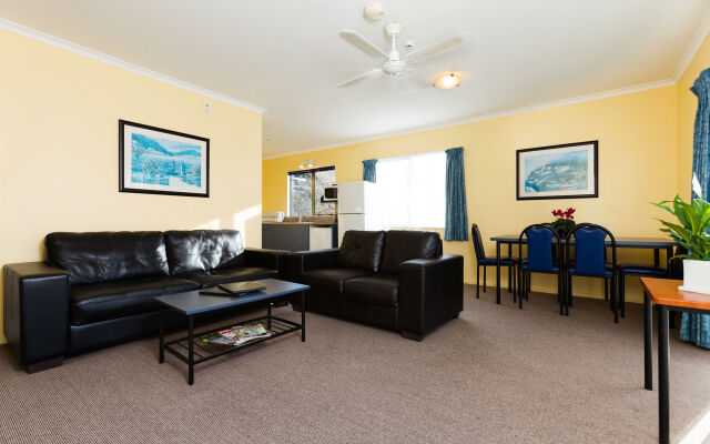 Elliotts Kapiti Coast Motor Lodge