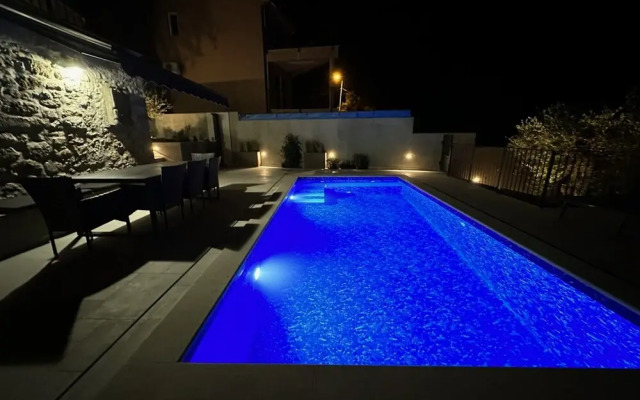 Beautiful Apartment With View