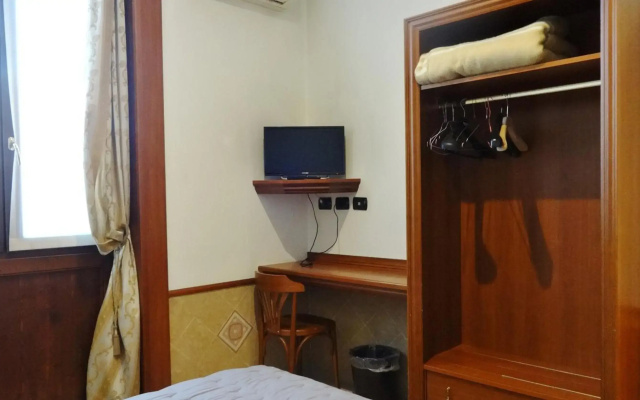 Hotel Astrid
