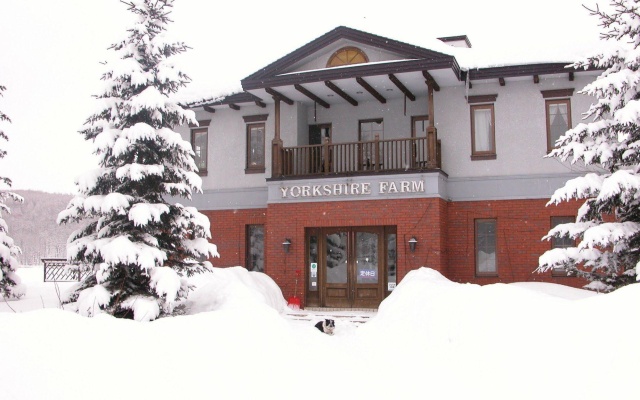 Yorkshire Farm — 3-star hotel in Shintoku