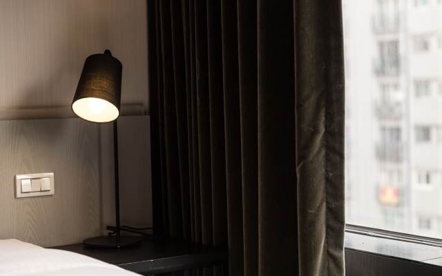 Vendome East Inn