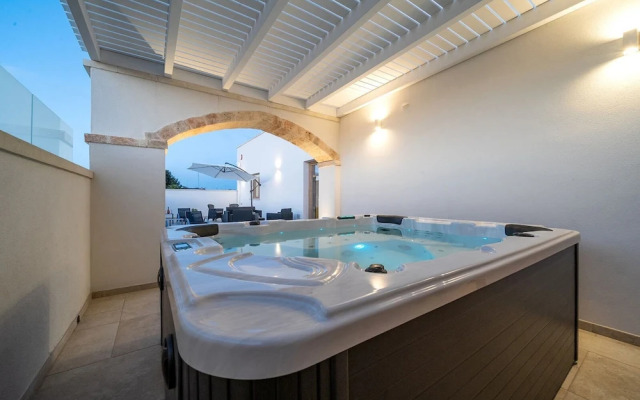 Aurosa Bed and Breakfast