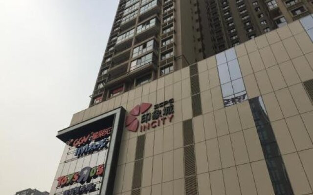 Martin's Apartment(Longshouyuan Metro Station)