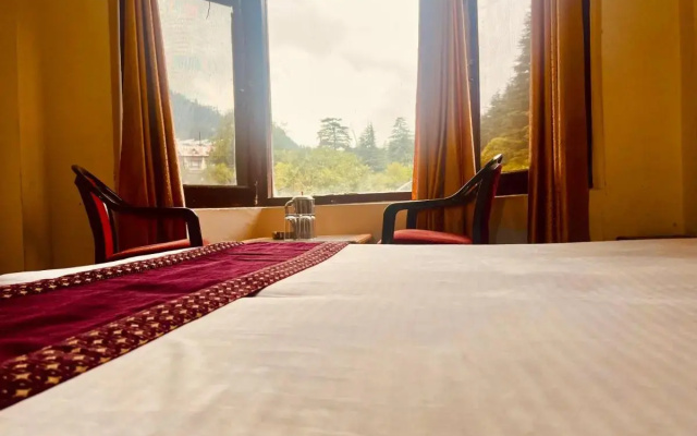 Hotel D Kanchan Manali