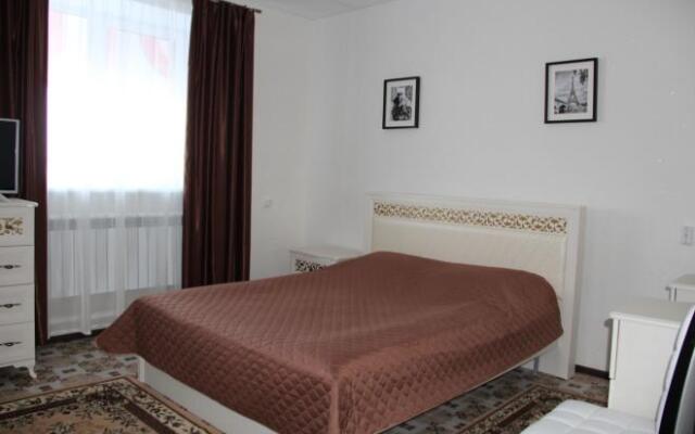 Rus Hotel