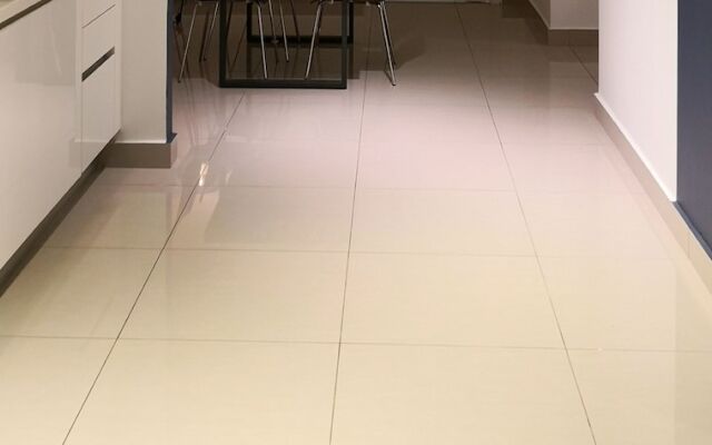 Teratak Azah @ Eclipse Residence Duplex 3R2B