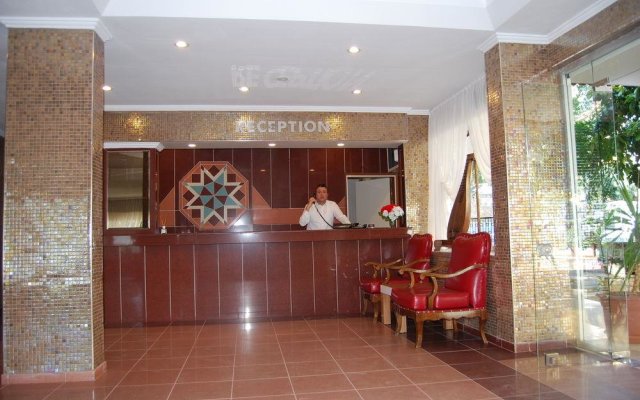 Select Apart Hotel