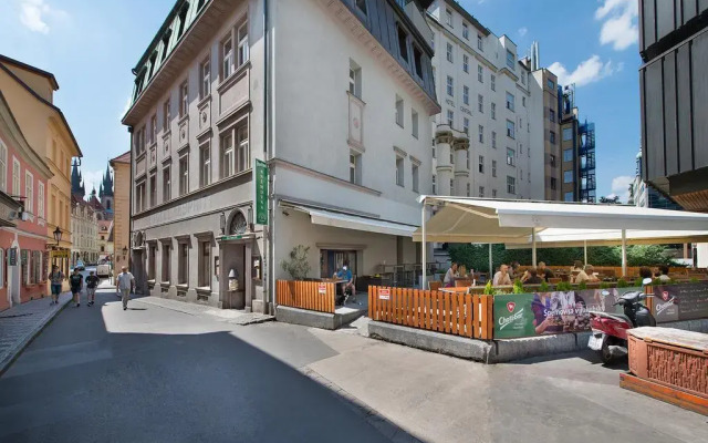 EA Hotel Royal Esprit