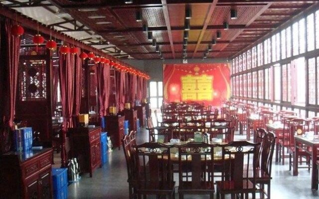 Elan Wuhan Jiangxia Bus Station