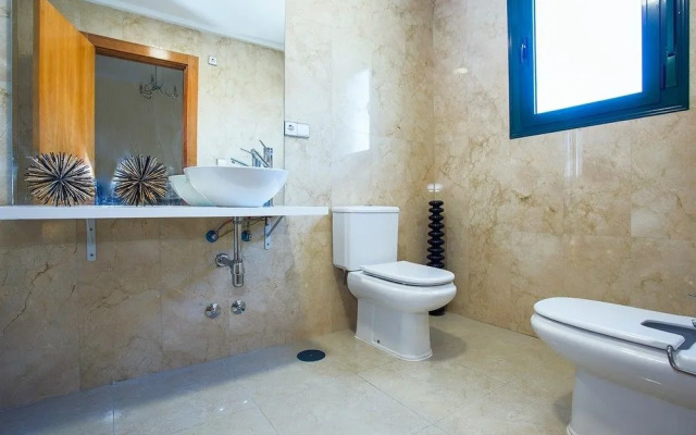 Otaka Luxury Apartments