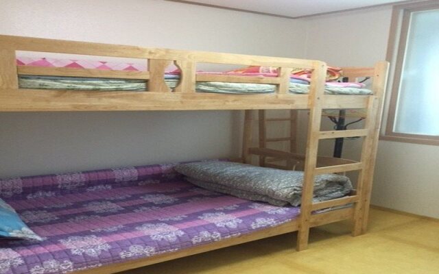 Chungjeong-no Samsung Homestay