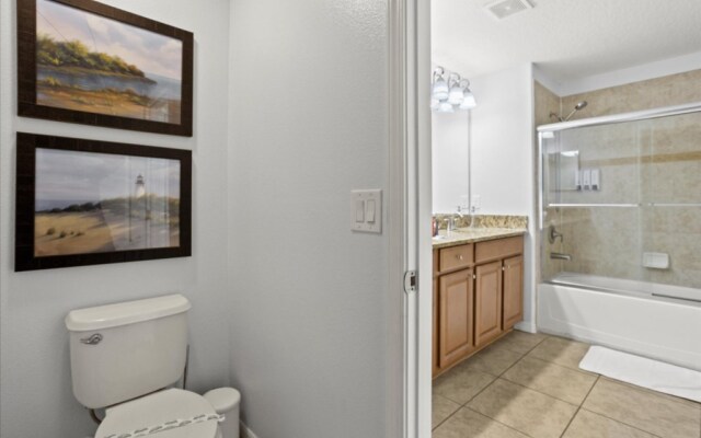 5 Bedrooms / 4 Bathrooms Paradise Palms (8981 CP), Kissimmee, US