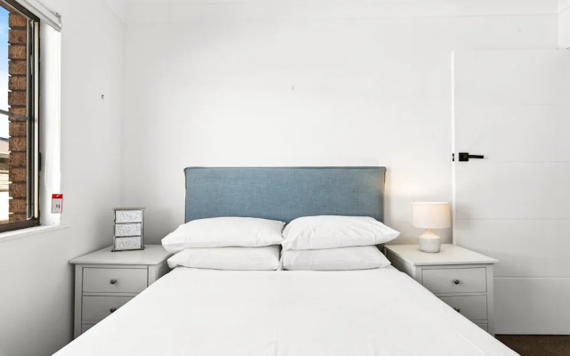 Oceanview 3-bedroom Apartment in Kiama – Guest Rooms – Kiama