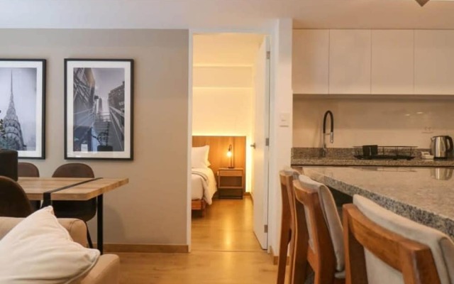 w Perfect 2BR With Terrace in Miraflores