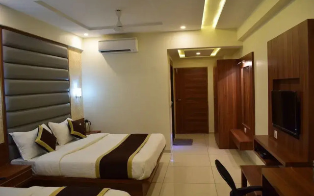 Hotel Lavish inn