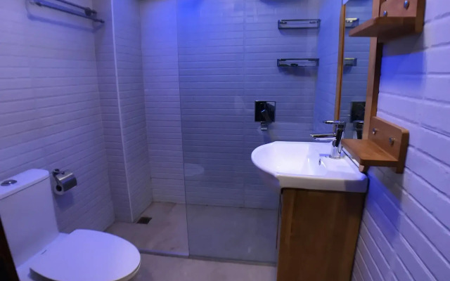 CLOCKWORKORANGE Luxury Suites