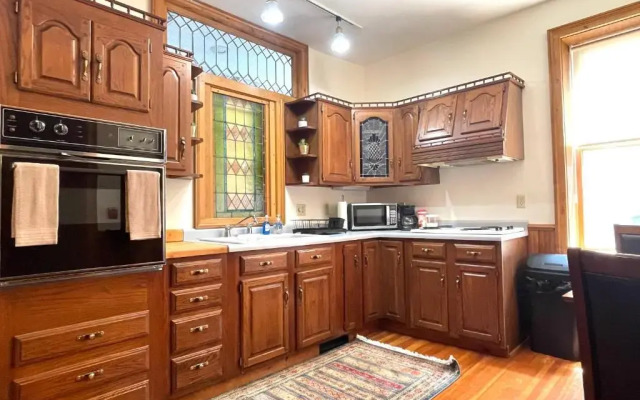 Renaissance Riverboat Suites And Rooms