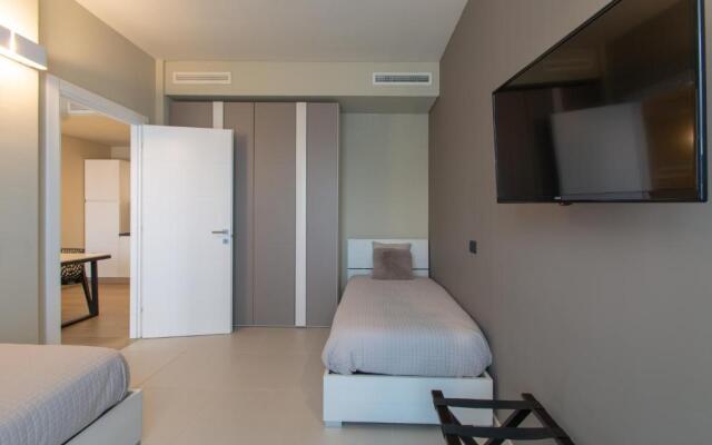 Atmosfera Apartments & Suites