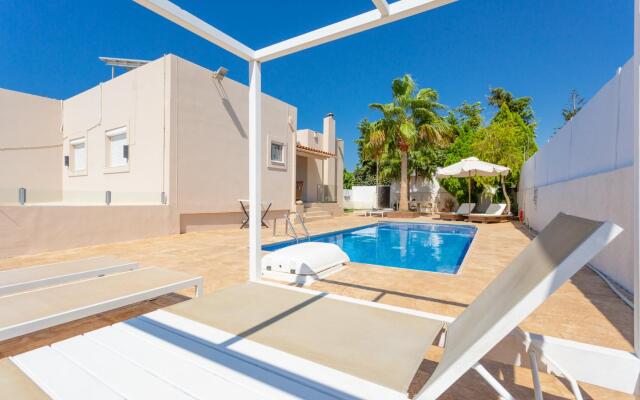 Villa Thetis Large Private Pool Walk to Beach Sea Views A C Wifi Car Not Required Eco-friendl - 2302