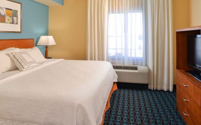 Fairfield Inn & Suites Bloomington