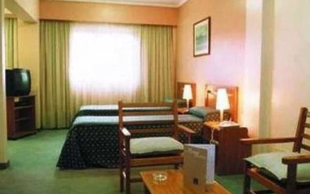 Hotel & Apart Argentino La Plata