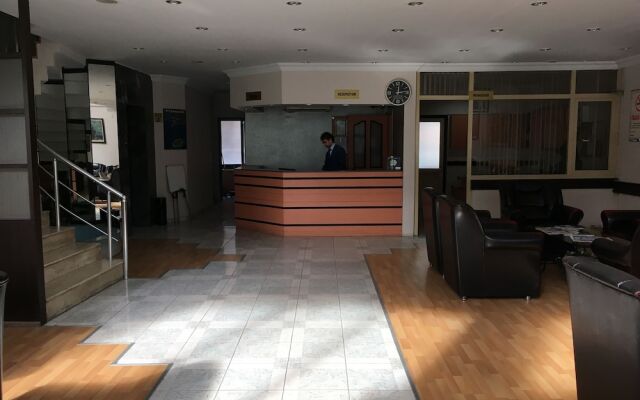 Kosar Hotel