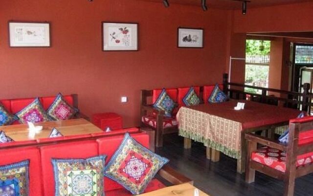 Lijiang Naluwan Inn