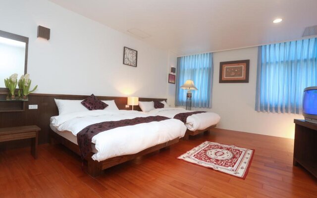 Jia Ying Beach Resort B&B