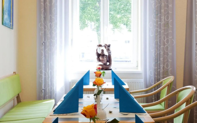 Melarose Feng Shui Hotel