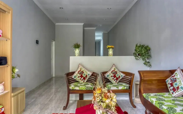 RedDoorz near Sindu Kusuma Edupark 2