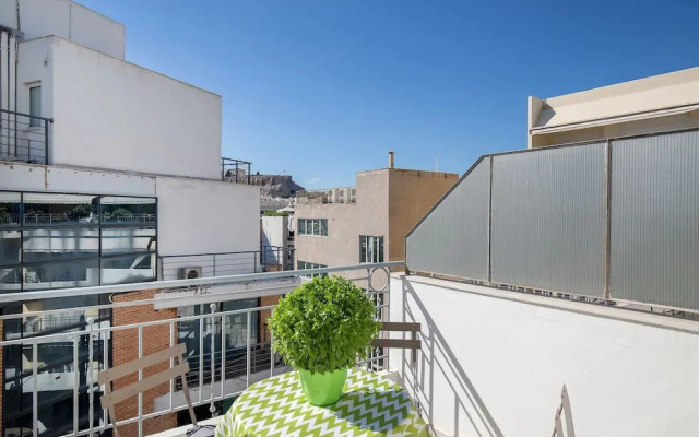 Stylish one-bedroom maisonette in Mets