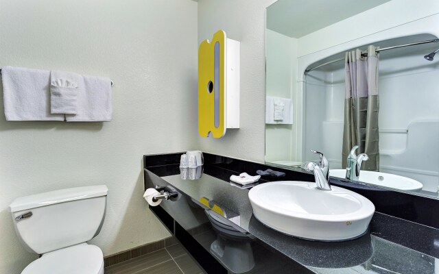 Motel 6 Belmont, CA - San Francisco - Redwood City