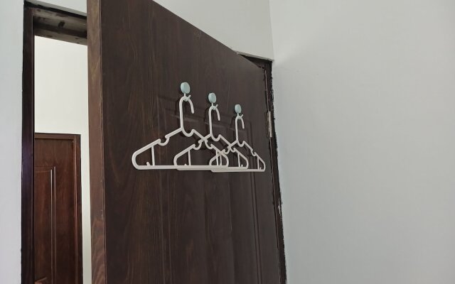 Super OYO 93085 Homy Stay Syariah