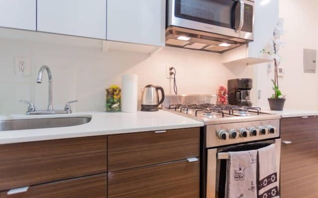 Beautiful 1 Bedroom Apartment