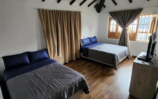 Hotel Niza Colonial