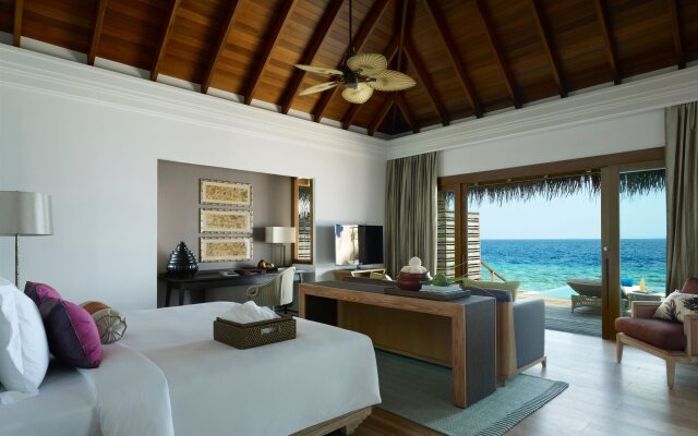 Dusit Thani Maldives