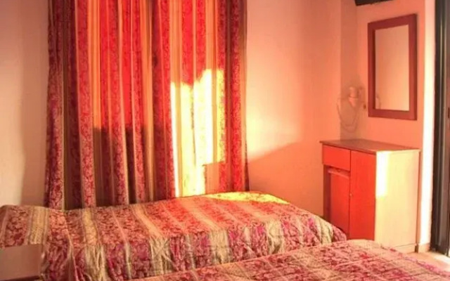 Scrivas Apartments