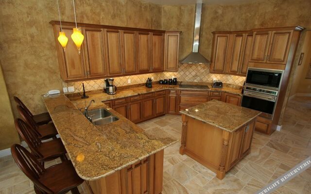 Siesta Key Pool Homes by RVA