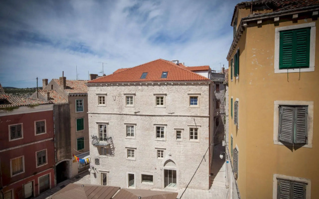 Heritage Hotel Life Palace