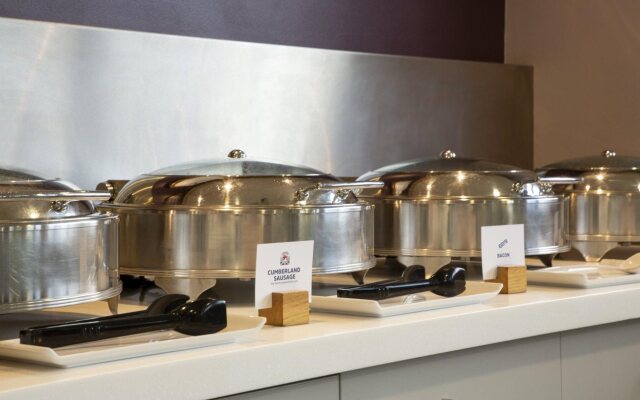 Holiday Inn Express Dunstable by IHG