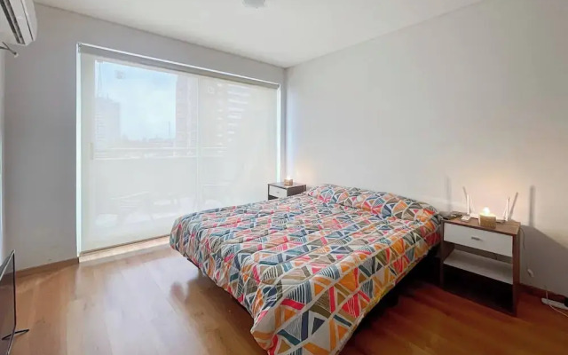 Spacious Studio in San Telmo With Balcony, Gym & Pool
