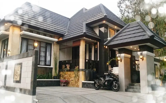 Villa Amaryllis Kaliurang